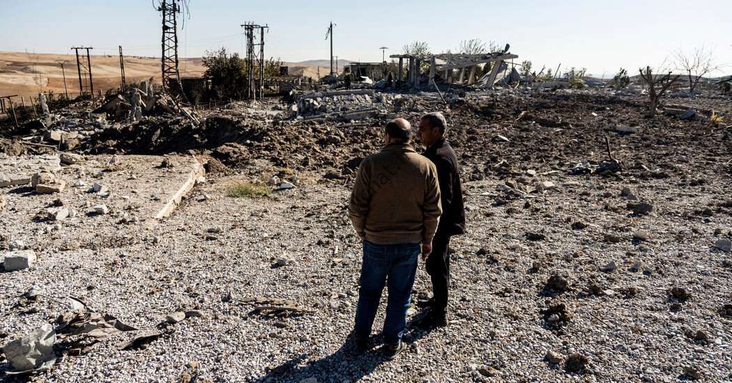 ترکیه دشمنان کرد را در عراق و سوریه بمباران می کند و احتمالا ده ها نفر را می کشد